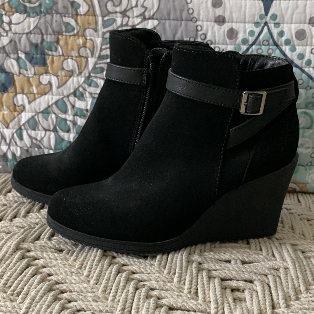 Elegant Black Wedge Ankle Booties